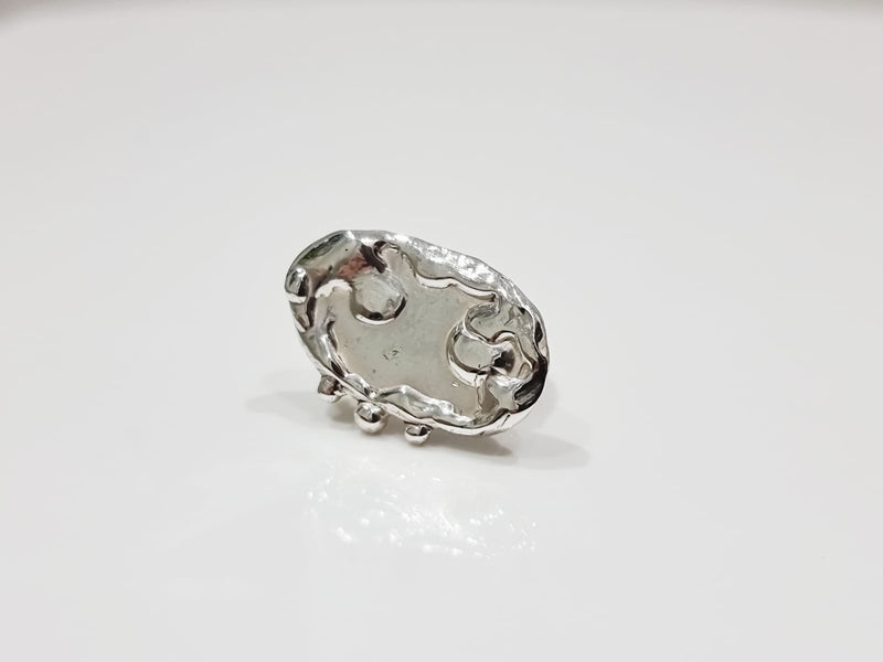 Lunar ring