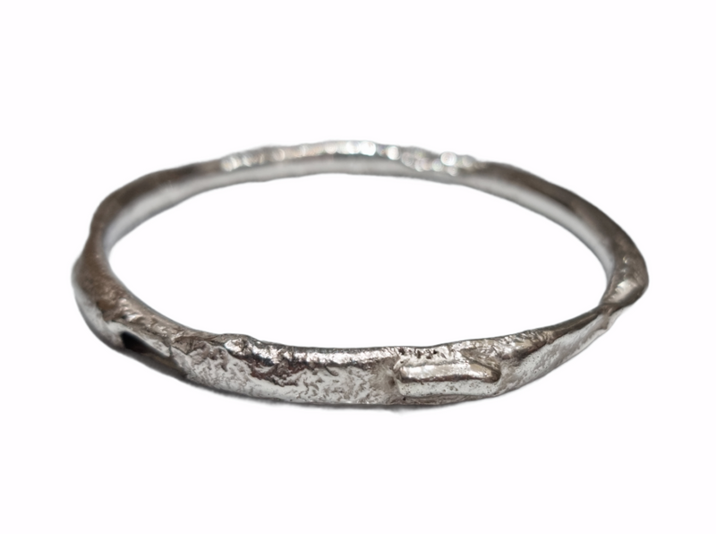 Tube reticulated bangle